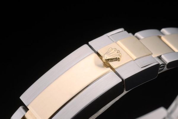 Swiss Rolex GMT Master Rose Gold Bezel Black Dial 80295