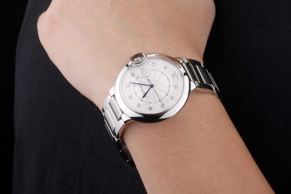 Cartier Luxury Swiss Replica Watches 80220